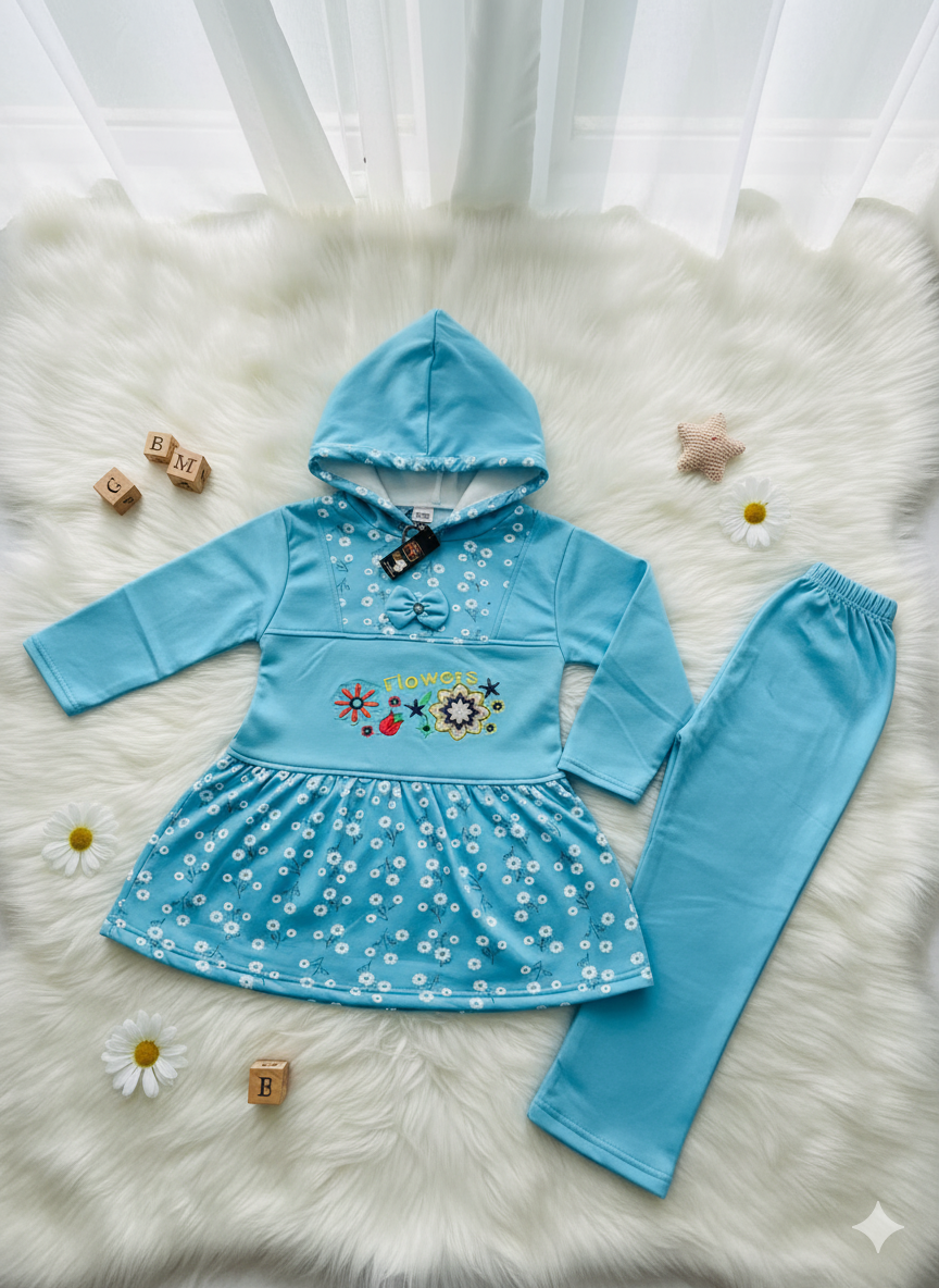 Aqua Blossom: Adorable Baby Girl 3-Piece Hooded Frock Suit